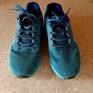 Nike Winflo 11 men's size 9.5 Armory Navy/White